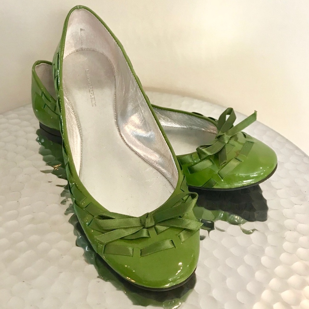 Banana Republic Ballet Flats